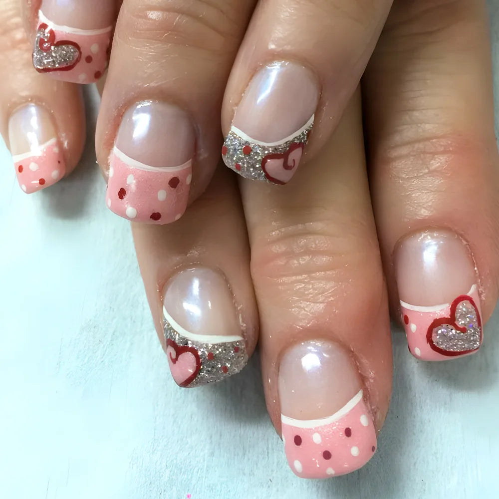 24pcs y2k Black French Press on Nails Short Square Pink Heart Fake Nails Full Cover Wearable Sweet Valentine's Day False Nails