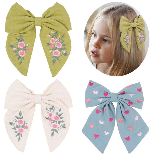 Sweet Embroidered Flower Hair Bows Clips Handmade Ribbon Solid Hairpins Cute Bowknot Barrettes Headwear Kids Hair Accessories