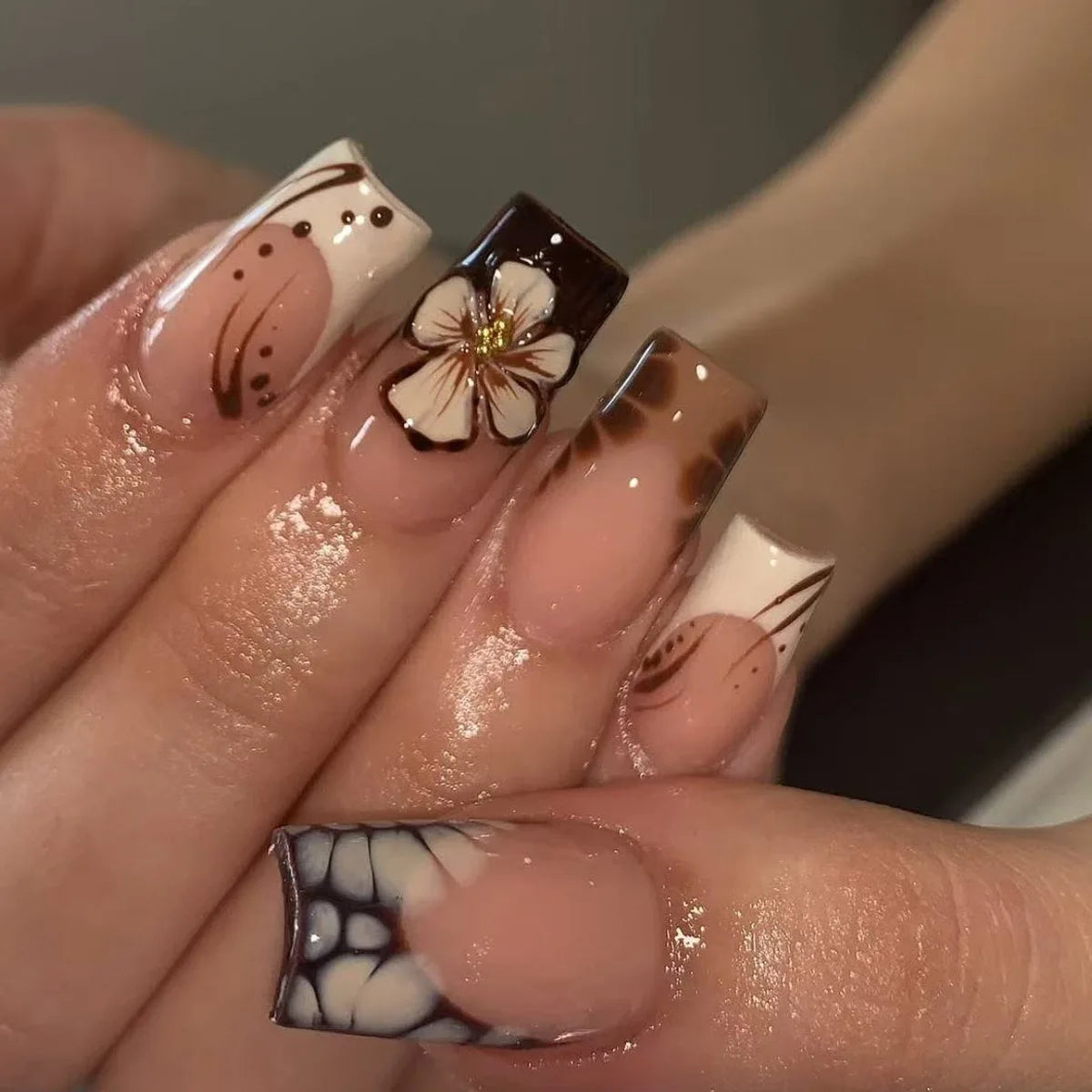 Mid-length Coffin Fake Nails 24Pcs White French Tip Ballerina Press On Nail Pink/White Flower Printed Spring/Summer DIY Manicure