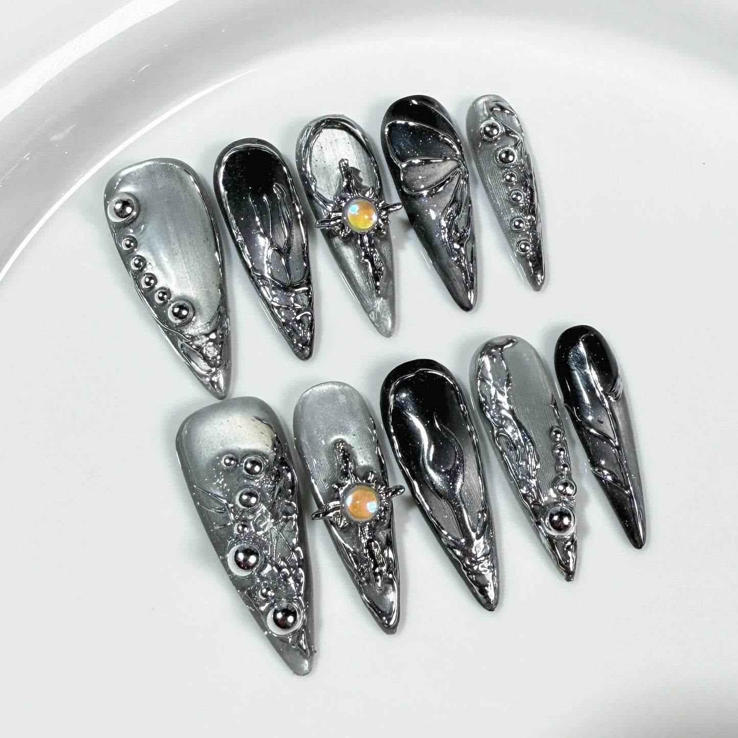 10Pcs Cat Eye Almond Handmade Press on Nails Fake Nails with Rhinestone Design Wearable Stick-on Nails False Nail Uñas Postizas