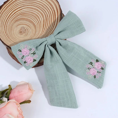 Sweet Embroidered Flower Hair Bows Clips Handmade Ribbon Solid Hairpins Cute Bowknot Barrettes Headwear Kids Hair Accessories