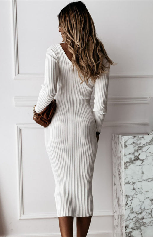 Vestido liso de manga larga para otoño e invierno. 