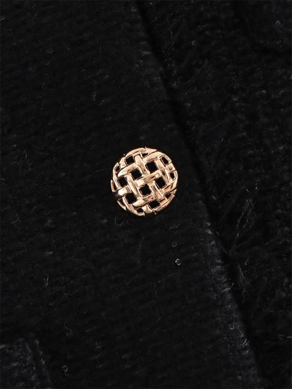 Chaqueta flameada con botones dorados 