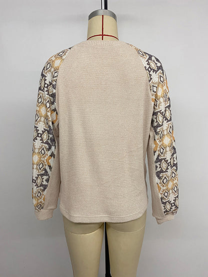 Spliced long-sleeved round-neck ethnic style T-shirt